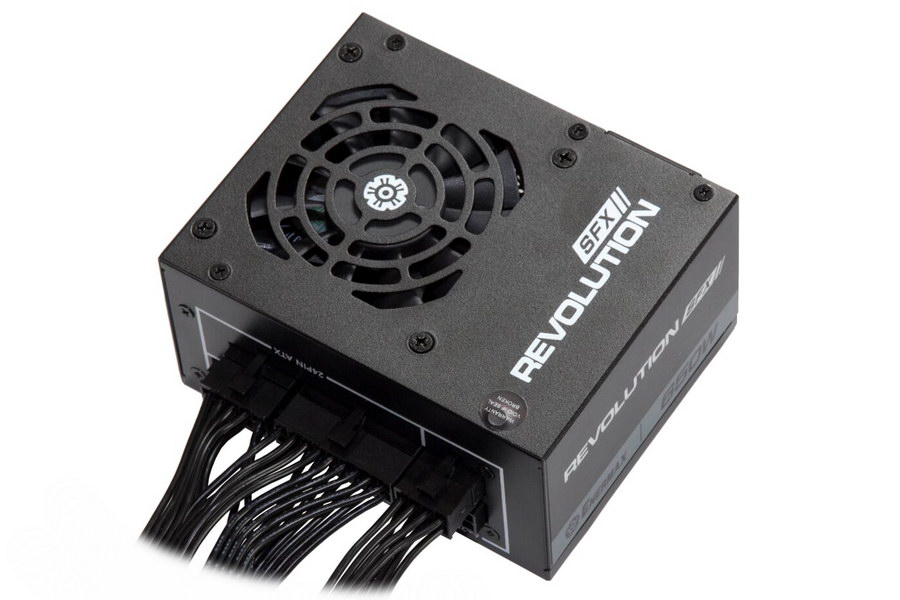 Enermax Revolution SFX 650W