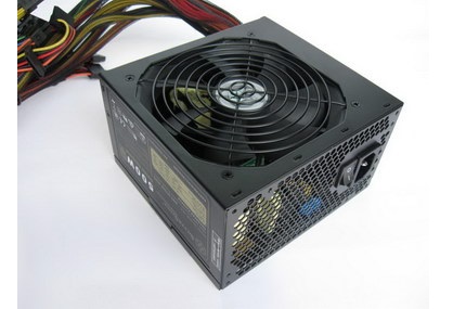 Das SilverStone Strider Essential Series Gold 500W