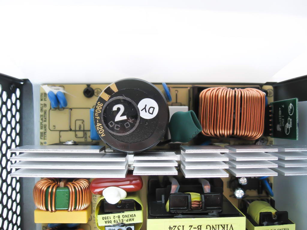 450 Watt Super Flower Golden Green Hx Tech-Review.de | Super Flower Golden Green HX 450W: 80 Plus Gold im Test