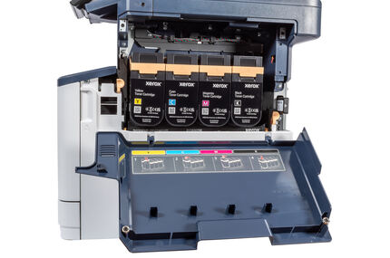 Seitliche Klappe - Tonerkartuschen