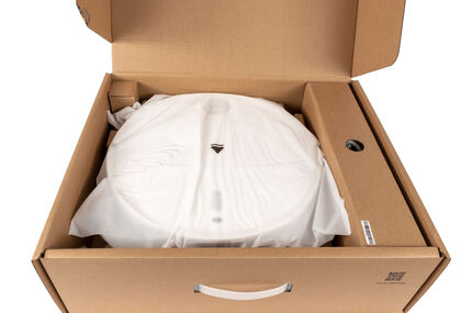 Der separierte Karton vom Saugroboter